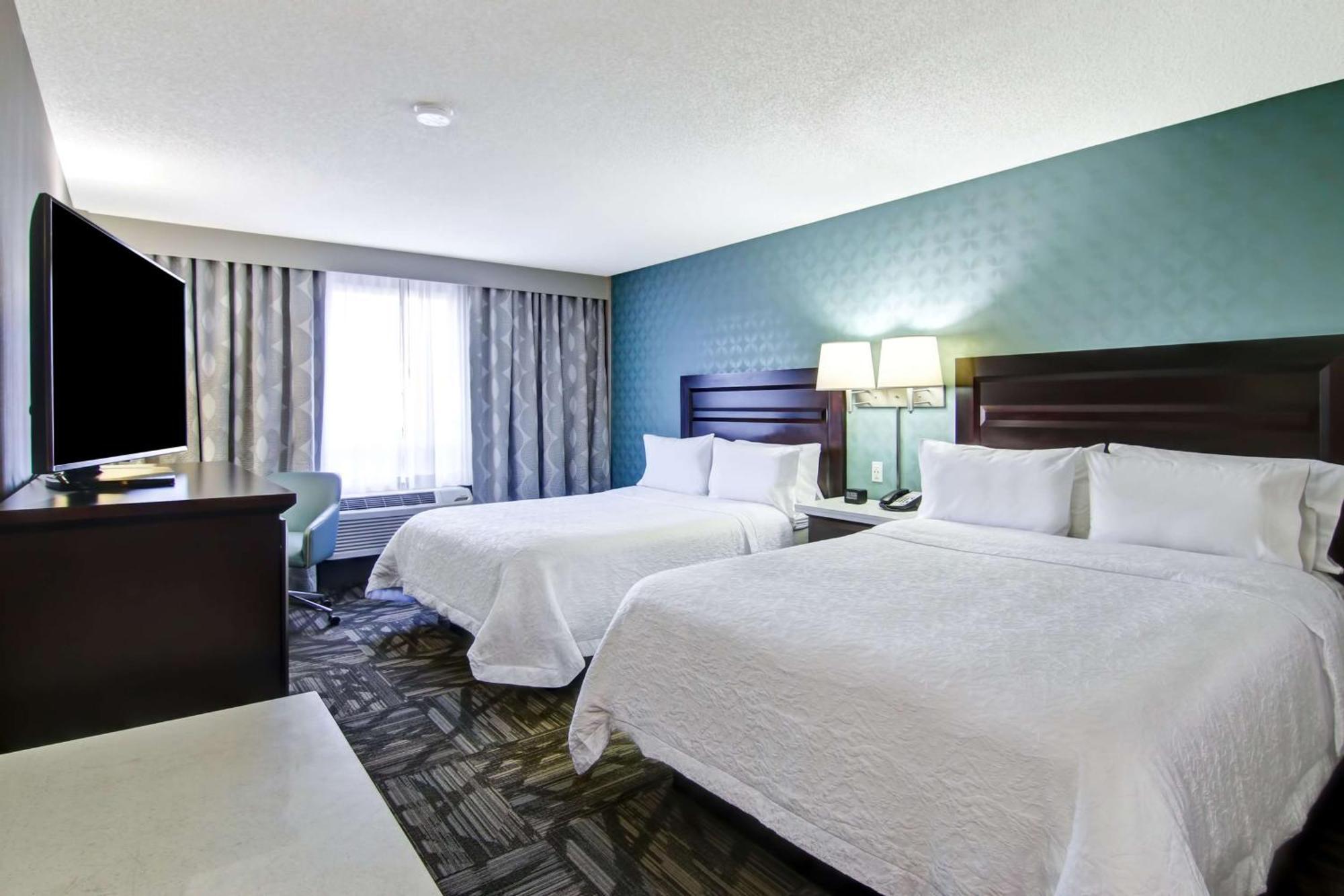 Hampton Inn & Suites By Hilton Calgary-Airport Eksteriør billede