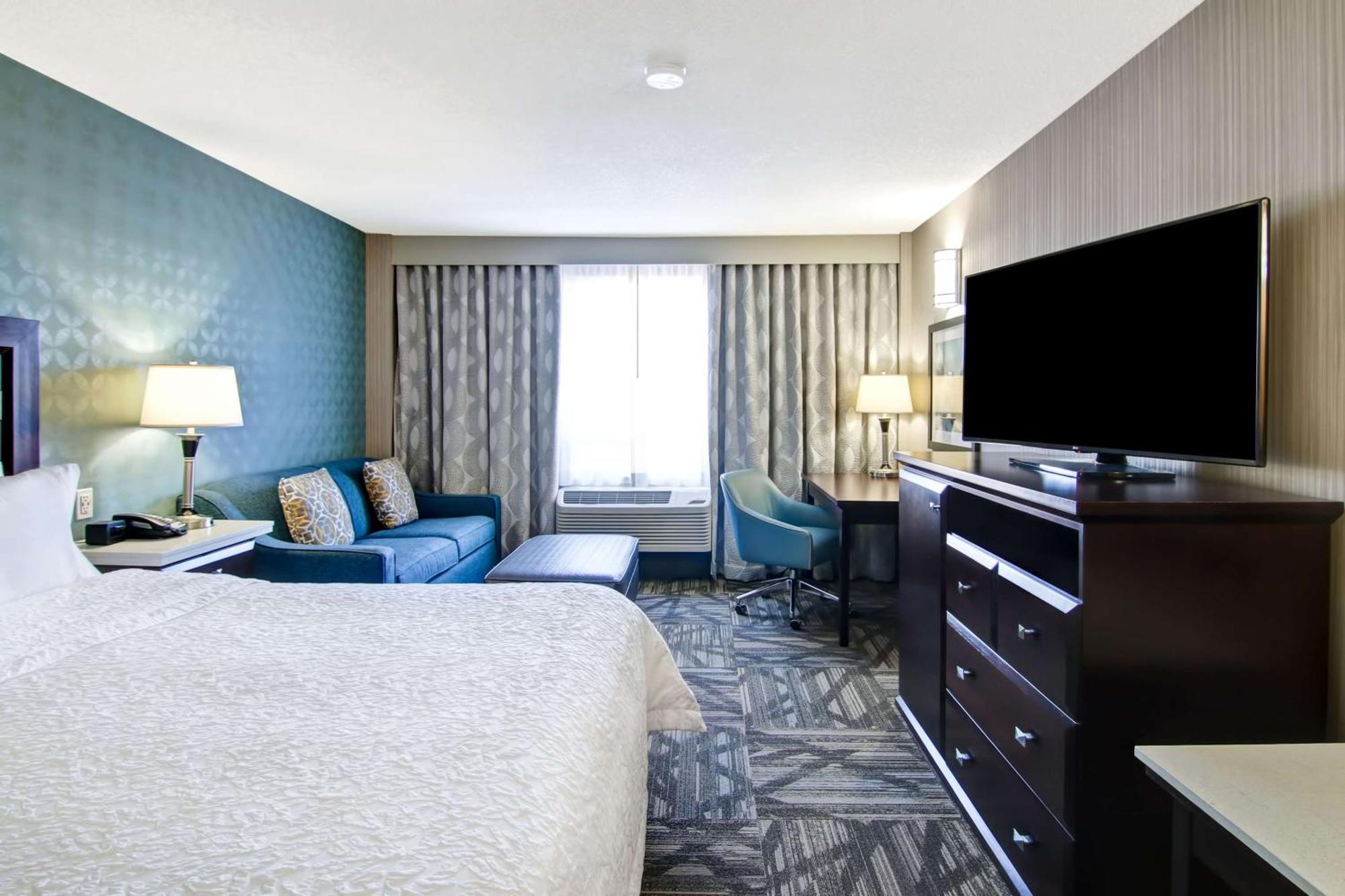 Hampton Inn & Suites By Hilton Calgary-Airport Eksteriør billede