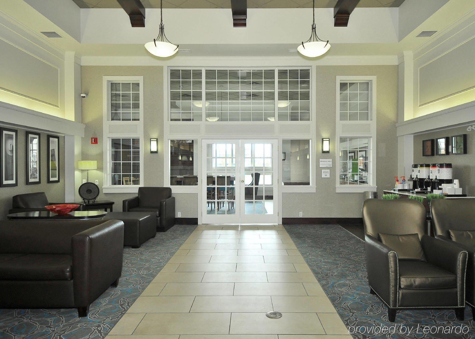 Hampton Inn & Suites By Hilton Calgary-Airport Eksteriør billede