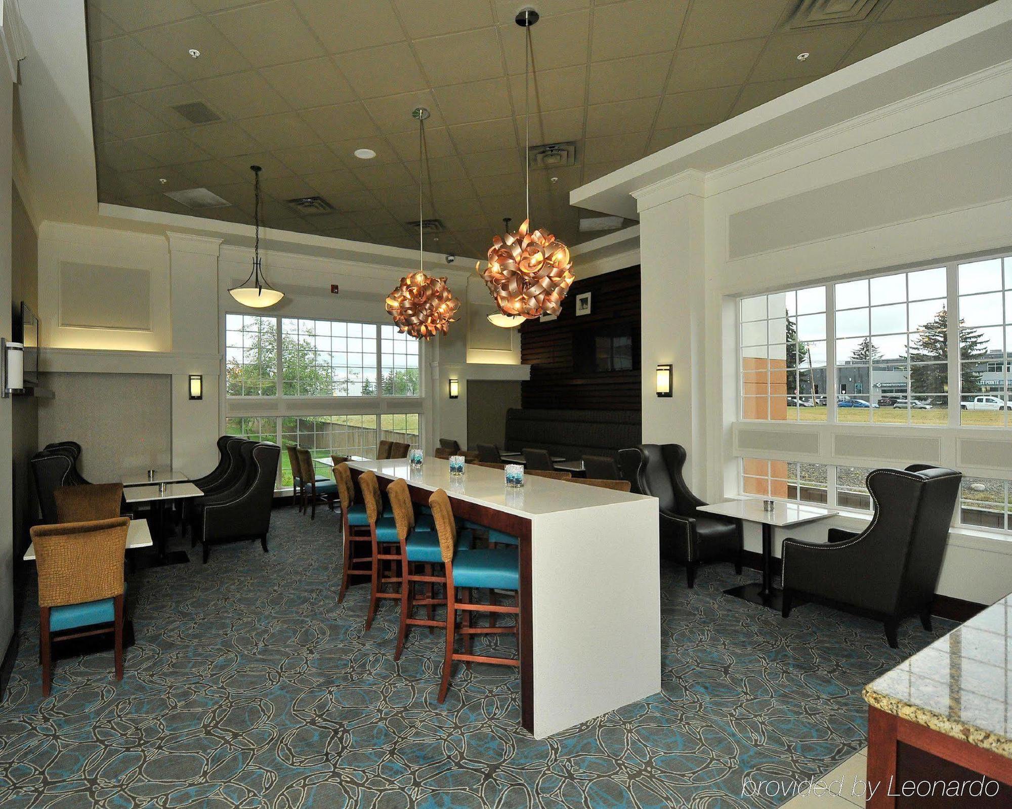 Hampton Inn & Suites By Hilton Calgary-Airport Eksteriør billede
